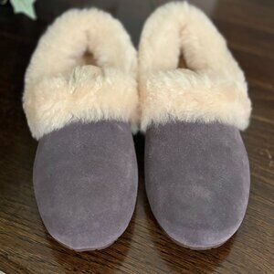 NEW! UGG Grey slippers size 7